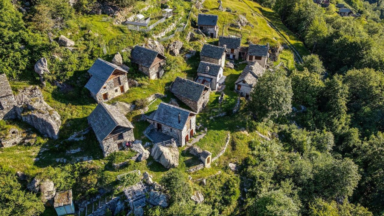 Agri Scinghioera Villa Brontallo ภายนอก รูปภาพ