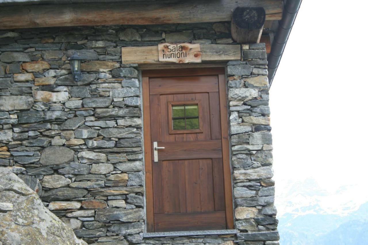 Agri Scinghioera Villa Brontallo ภายนอก รูปภาพ